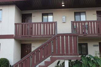 Building Photo - 1007 Windsong Cir