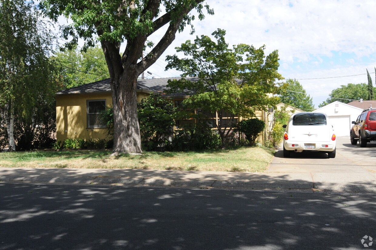 Foto del edificio - 4015-4113 58th St