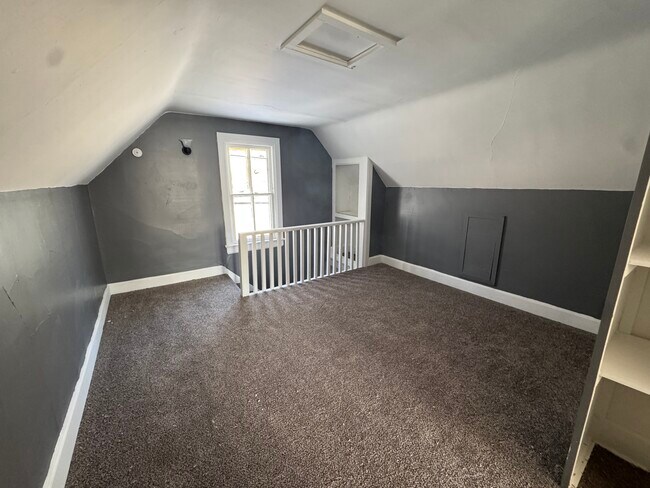 Foto del edificio - 857 E Knox St