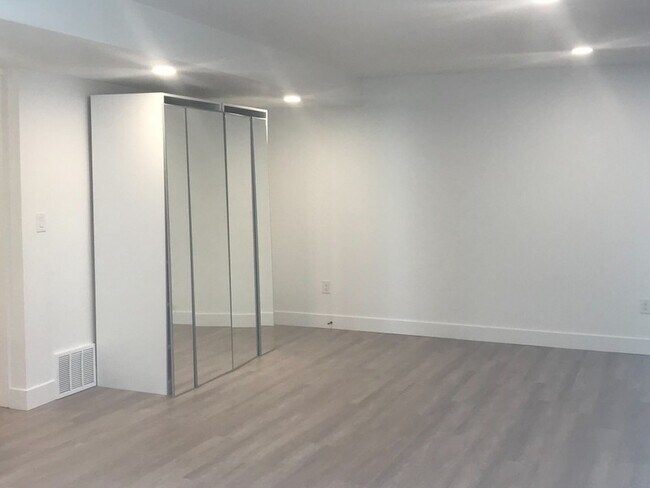 Foto del edificio - 3600 W 1700 N