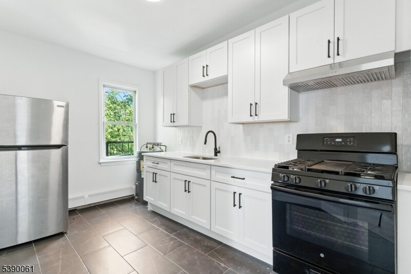 Foto principal - 195 Sylvan Ave