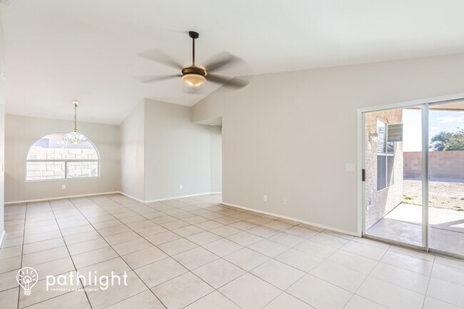 Building Photo - 1925 127 Avenue, Avondale, AZ, 85392