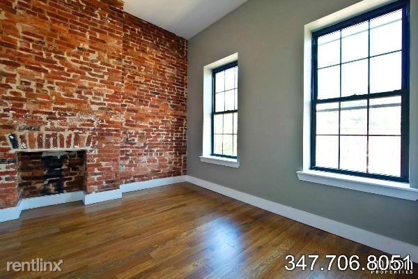 Building Photo - 548 Bainbridge St