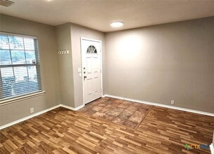 Building Photo - 1715 Mountain Brook