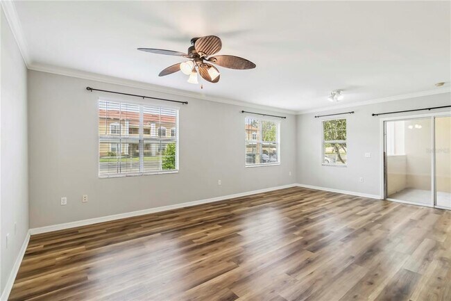 Foto del edificio - 1125 Villagio Cir