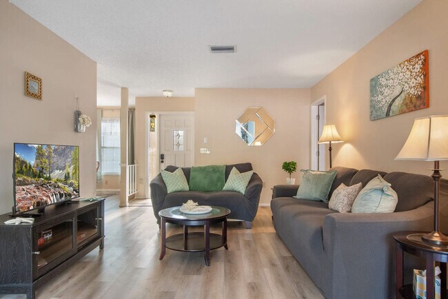 Foto del edificio - 1317 63rd St W