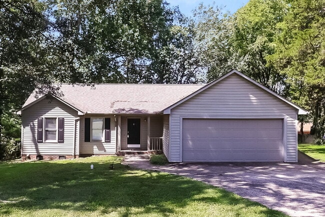 Building Photo - 6262 Morehead Rd