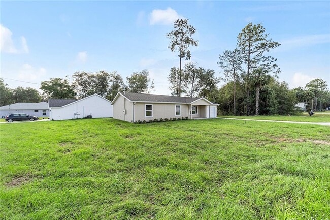 Building Photo - 691 NE 130th Ct