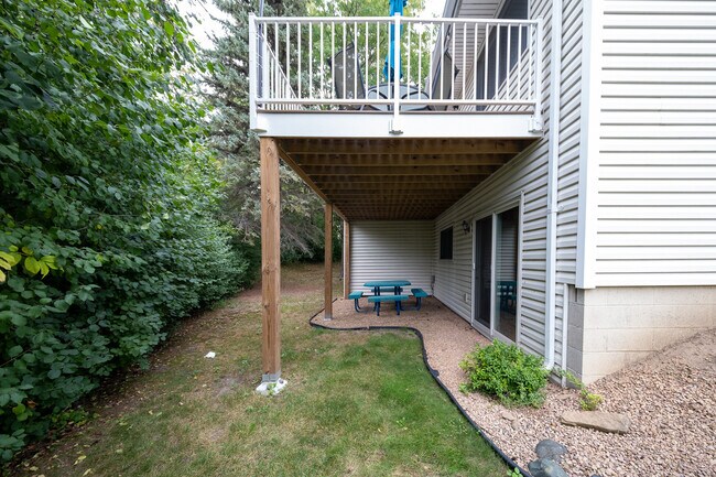 Foto del edificio - 407 Wood Way