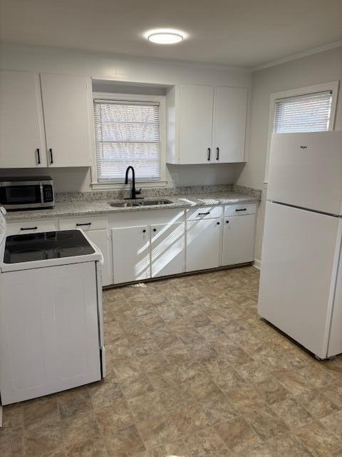 Foto del edificio - 11 Parker Dr