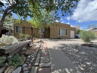 Building Photo - 4700 Burton Ave SE