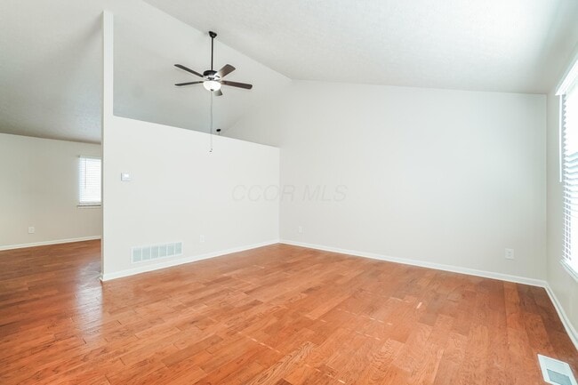 Foto del edificio - 4008 Thompson Ave