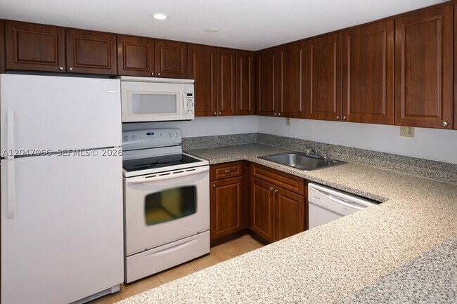 Foto del edificio - 5821 Washington St