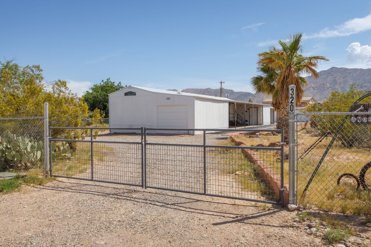 Primary Photo - Home in Desert Springs