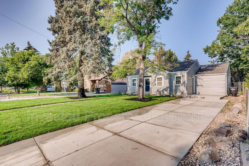 Foto principal - 1749 Ulster St