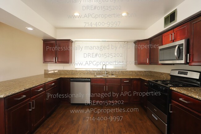 Building Photo - 2240 E Romneya Dr