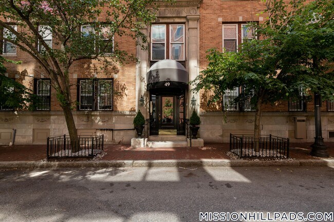 Building Photo - 49 Worthington St