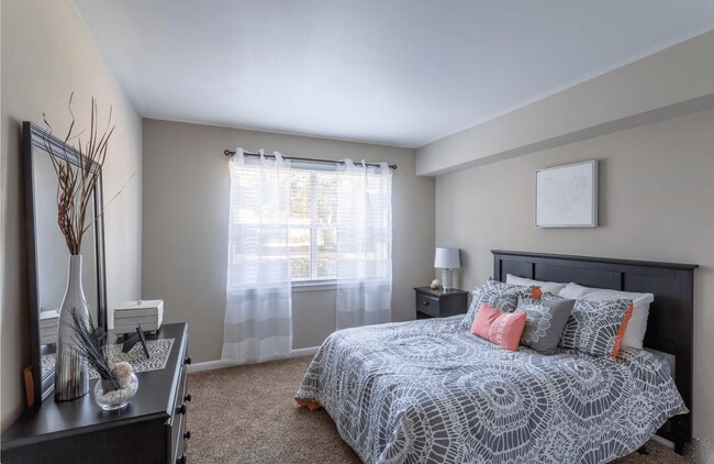 Foto del edificio - Bradley Square Apartments