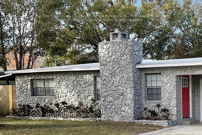 Building Photo - 4515 S Hale Ave