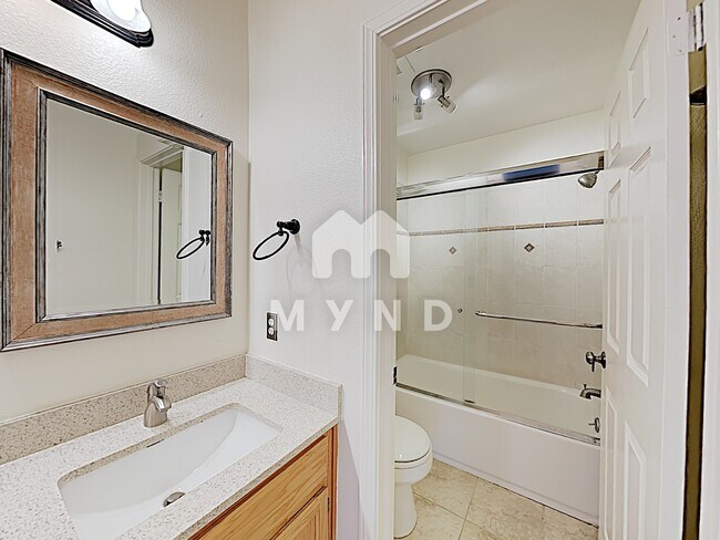 Building Photo - 1866 Northwest Cir