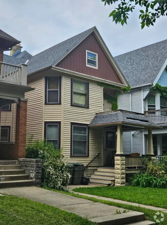 Building Photo - 2577 N Frederick Ave