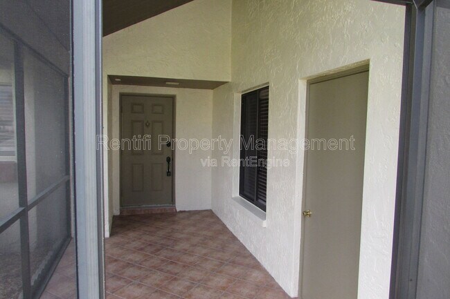 Building Photo - 1727 Bent Tree Cir