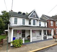 Building Photo - 238 E King St