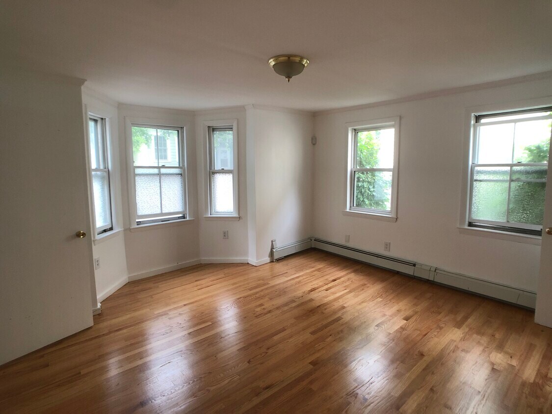 Foto principal - 89 6th St