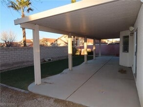Building Photo - 676 Hitchen Post Dr