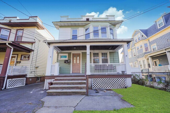 Foto del edificio - 350 Cary Ave