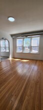 Building Photo - 1553 W 94th St