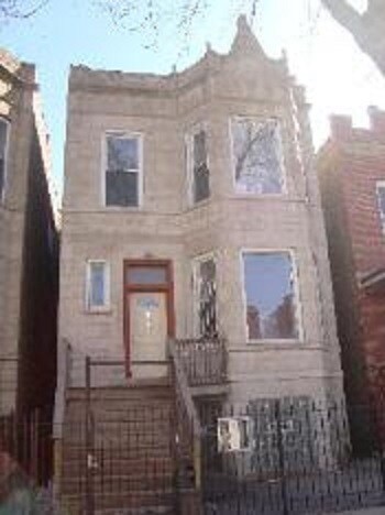 Foto principal - 1639 S Trumbull Ave