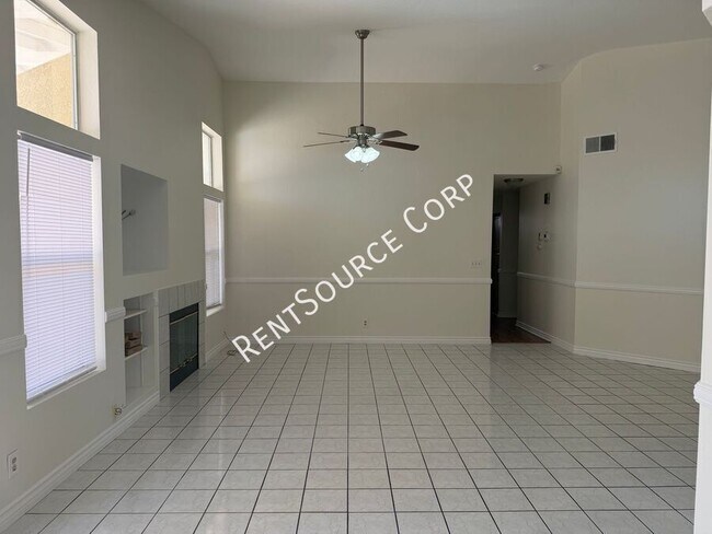 Foto del edificio - 37051 Boxleaf Rd