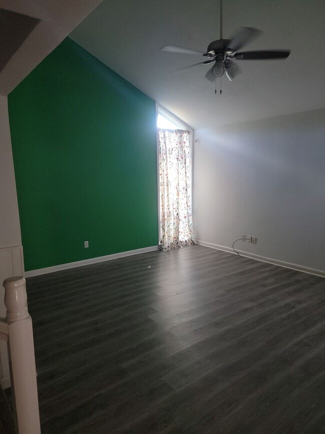 Building Photo - 7122 Pharaoh Dr