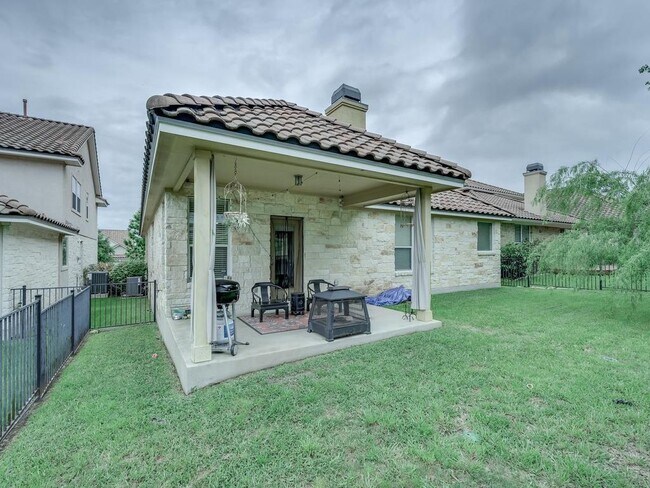 Building Photo - 14508 Broadwinged Hawk Dr