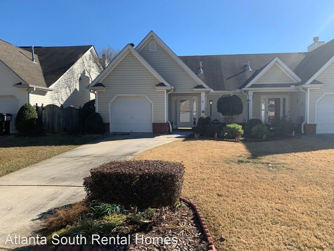 30 Courtyard Ln, Newnan, GA 30265 House Rental in Newnan, GA