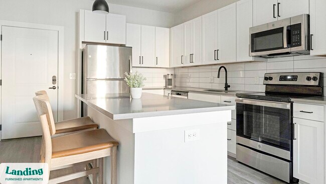 Foto del edificio - 1270 Hillcrest Dr