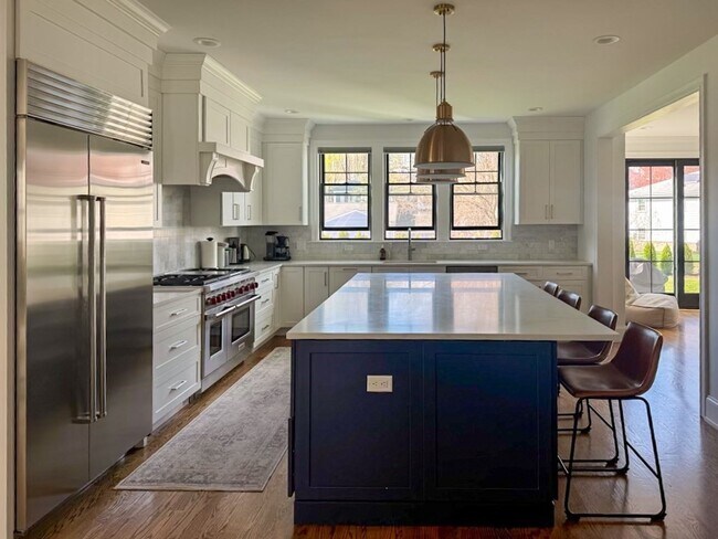 Foto del edificio - 119 Woodbine Cir