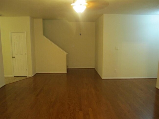 Foto del edificio - 11346 Glenforest Dr