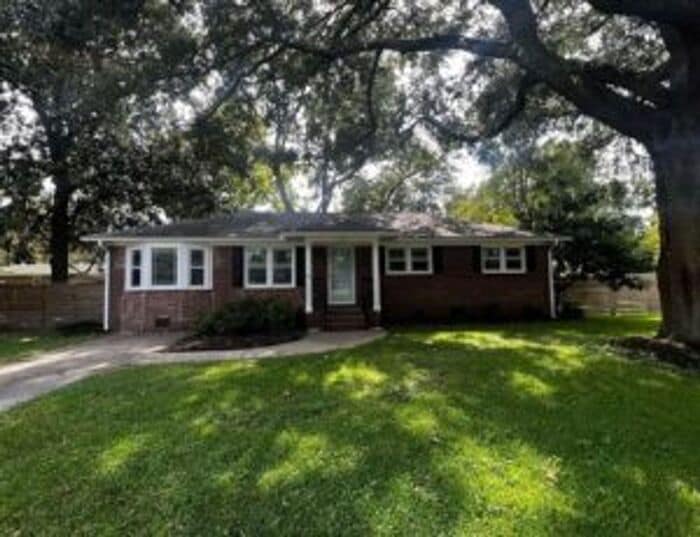 Photo - 1343 Hermitage Ave (Charleston, SC)