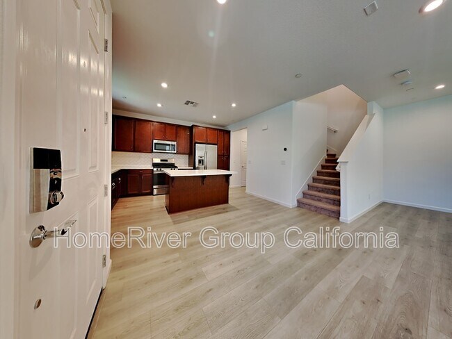 Foto del edificio - 1169 Knox Way