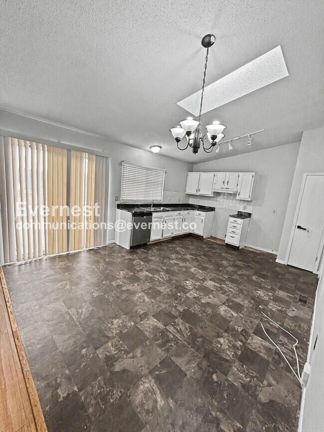 Foto del edificio - 11707 Branridge Rd