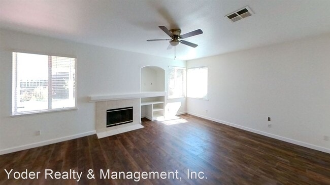 Building Photo - 4 br, 2.5 bath House - 2024 Natchez Way