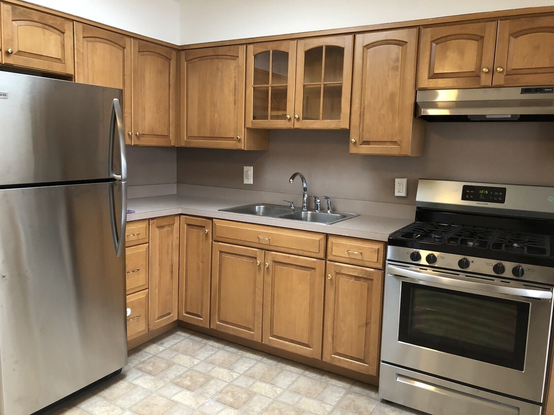 Foto principal - 23-91 37th St