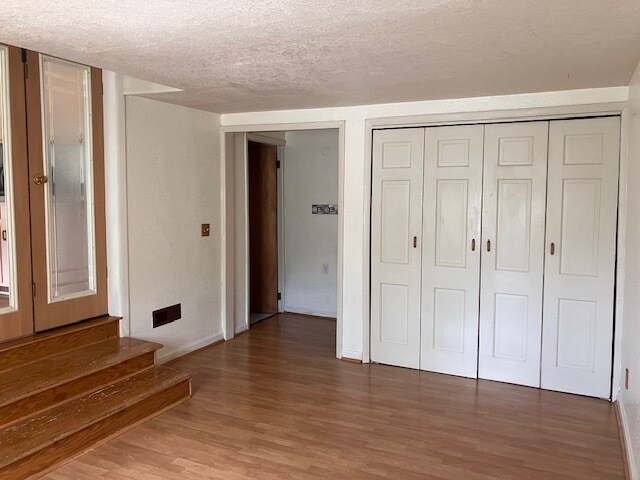 Foto del edificio - 1923 E Thornburgh Dr