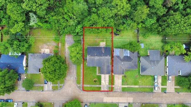 Foto del edificio - 6603 Brookgate Dr