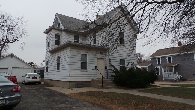 Ubicado a 2 cuadras de UWW - 154 S Franklin St