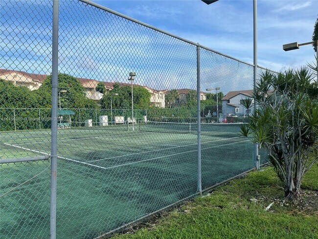 Foto del edificio - 8827 SW 123rd Ct