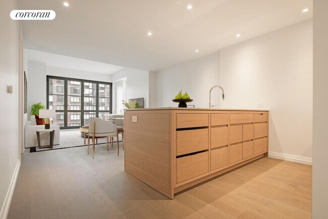 Foto del edificio - 250 W 96th St