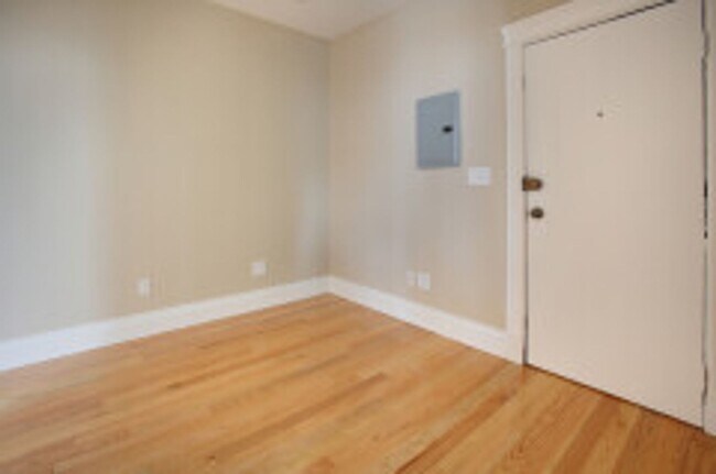 Building Photo - AWESOME FENWAY LISTING